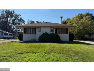 3933 Oregon Avenue N, New Hope, MN 55427