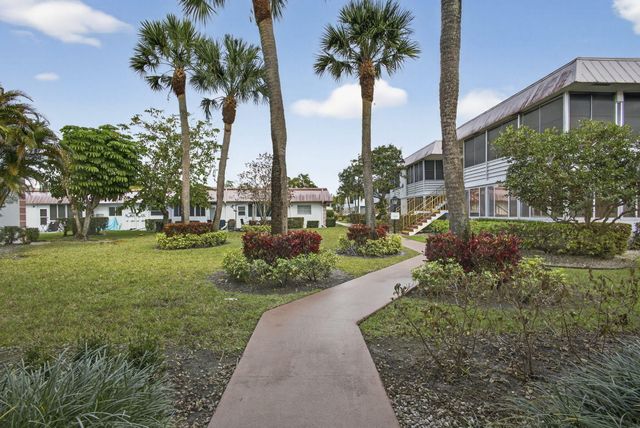 72 Plymouth I, West Palm Beach, FL 33417