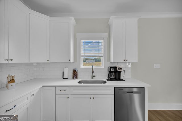 1350 C O Draper Road, Comer, GA 30629