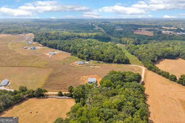 1350 C O Draper Road, Comer, GA 30629