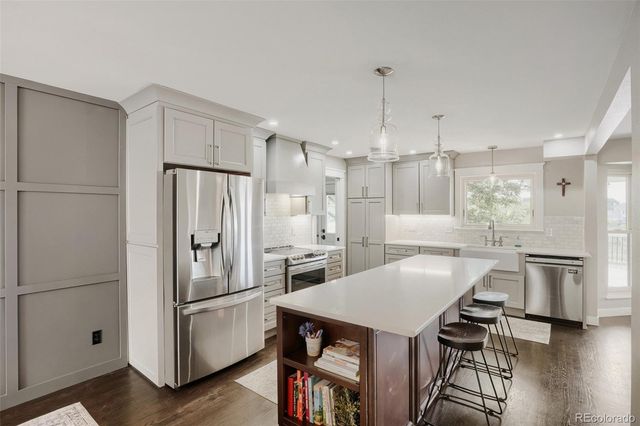 1700 Thistle Ridge Road, Highlands Ranch, CO 80126