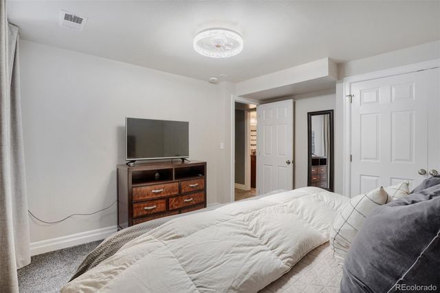 1700 Thistle Ridge Road, Highlands Ranch, CO 80126