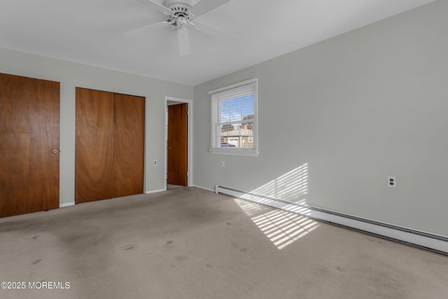 2 Seville Place, Toms River, NJ 08757