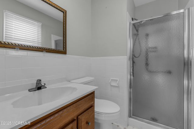 2 Seville Place, Toms River, NJ 08757