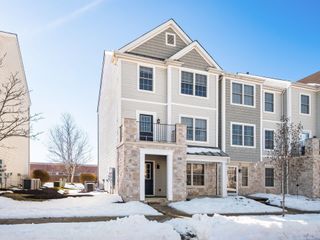 5981 Canyon Creek Drive, 401, Dublin, OH 43016