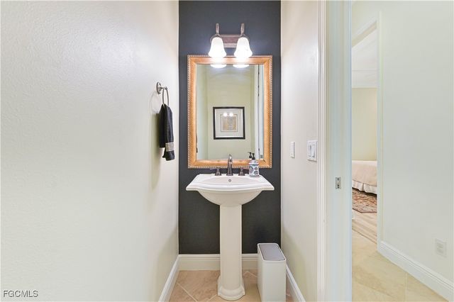 2968 Apple Blossom DR, Alva, FL 33920