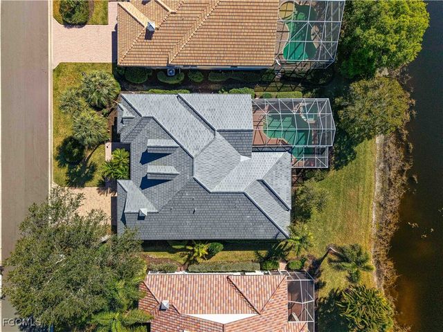 2968 Apple Blossom DR, Alva, FL 33920