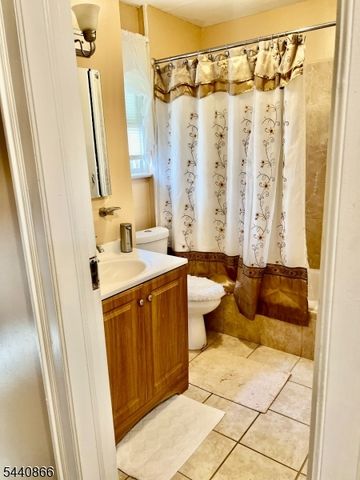 51 Paine Ave, Irvington Twp., NJ 07111
