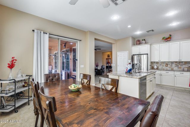 2571 E BALSAM Court, Chandler, AZ 85286