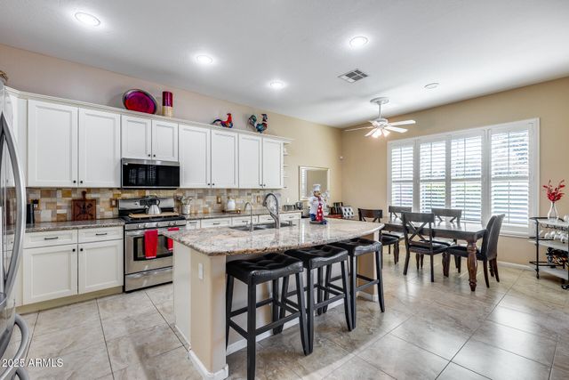 2571 E BALSAM Court, Chandler, AZ 85286