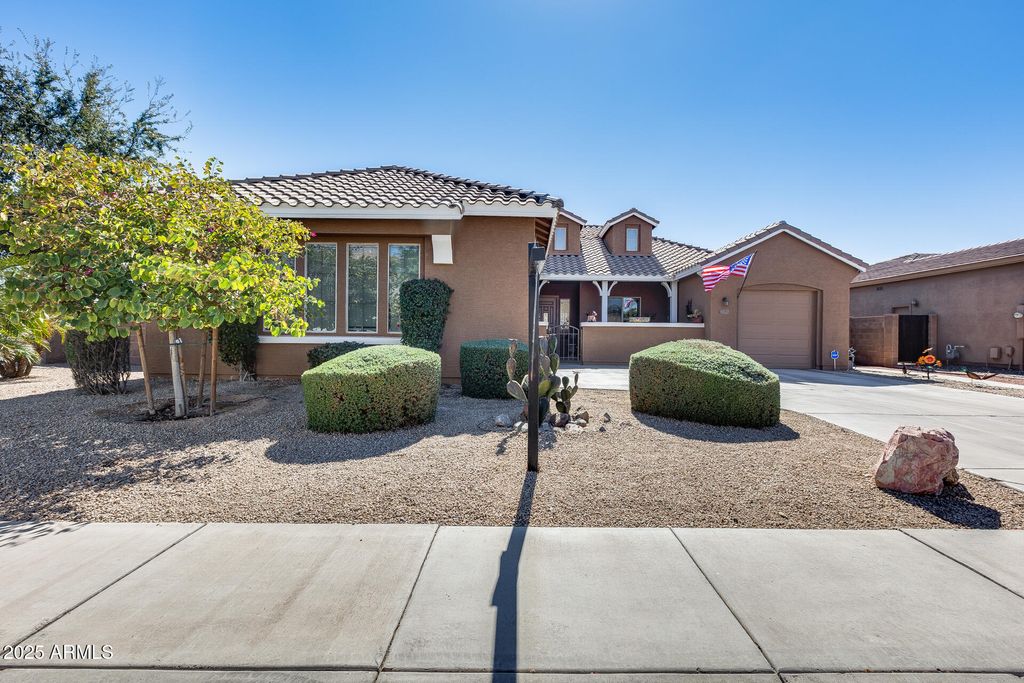 2571 E BALSAM Court, Chandler, AZ 85286