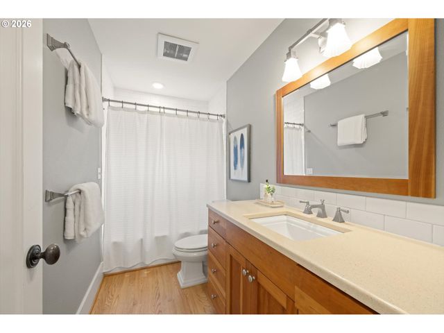 4112 ORCHARD Way, Lake Oswego, OR 97035