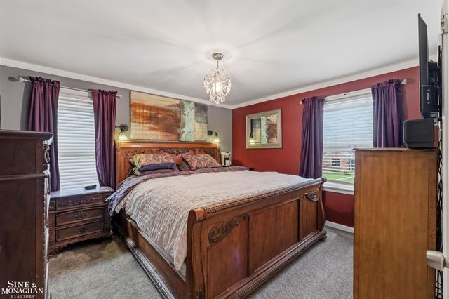 21208 Hunt Club Drive, Harper Woods, MI 48225