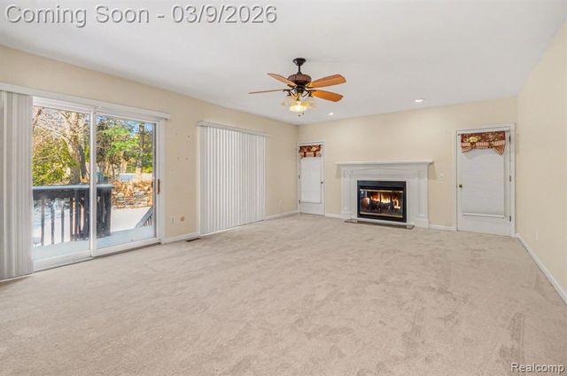 4280 Woodlands, Orchard Lake, MI 48323