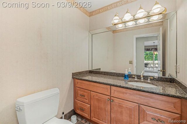 4280 Woodlands, Orchard Lake, MI 48323