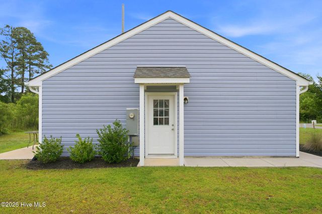 102 Beach House Way, Bolivia, NC 28422