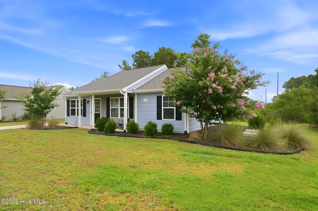 102 Beach House Way, Bolivia, NC 28422