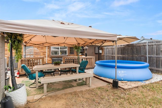 2337 Dalewood Lane, Bedford, TX 76022