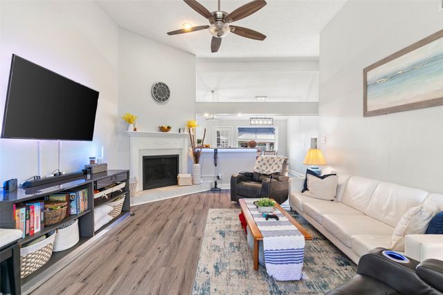 2337 Dalewood Lane, Bedford, TX 76022