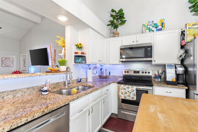 2337 Dalewood Lane, Bedford, TX 76022