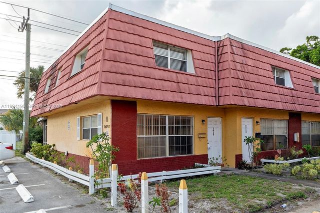 5415 NW 27th St A1, Lauderhill, FL 33313