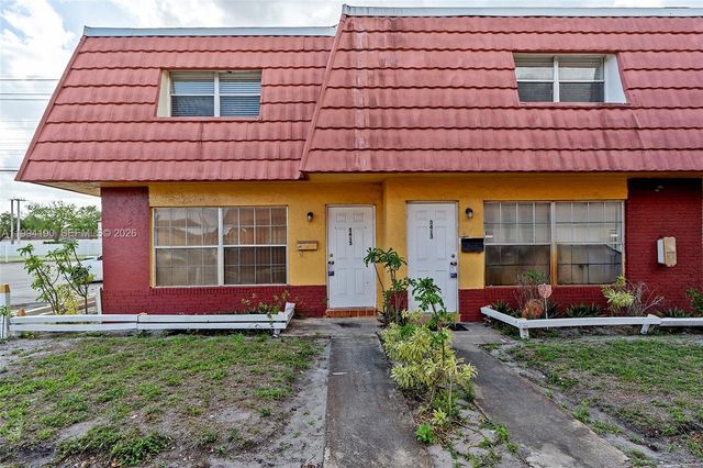 5415 NW 27th St A1, Lauderhill, FL 33313