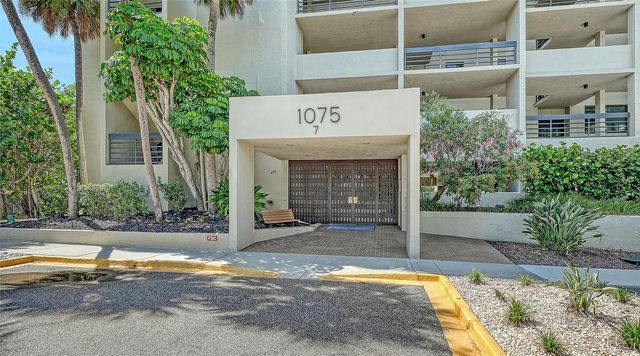 1075 GULF OF MEXICO DRIVE 303, Longboat Key, FL 34228