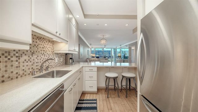 1075 GULF OF MEXICO DRIVE 303, Longboat Key, FL 34228
