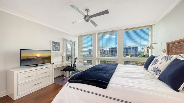 1075 GULF OF MEXICO DRIVE 303, Longboat Key, FL 34228