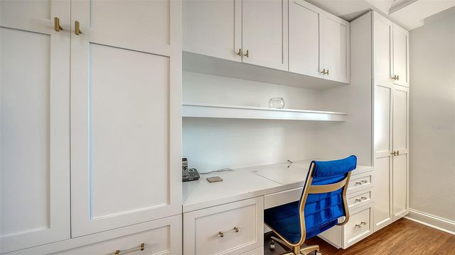 1075 GULF OF MEXICO DRIVE 303, Longboat Key, FL 34228