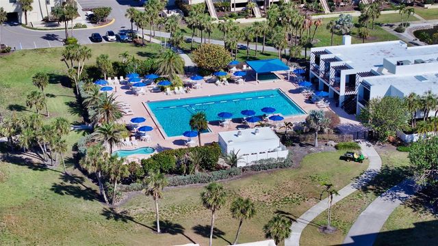 1075 GULF OF MEXICO DRIVE 303, Longboat Key, FL 34228