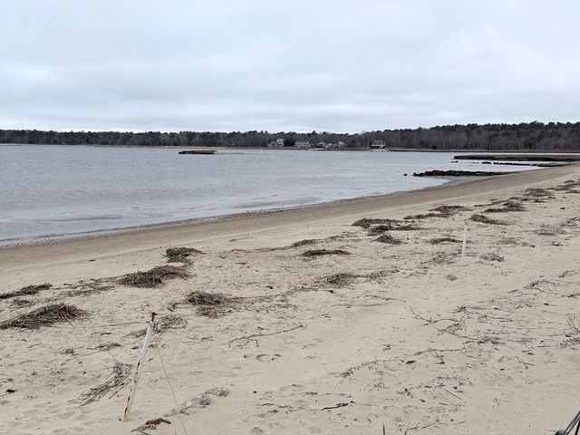 1 Barnes St, Wareham, MA 02571