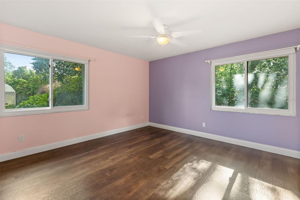Image 13 of property listing at 5321 FOXSHIRE COURT, Orlando, FL 32819