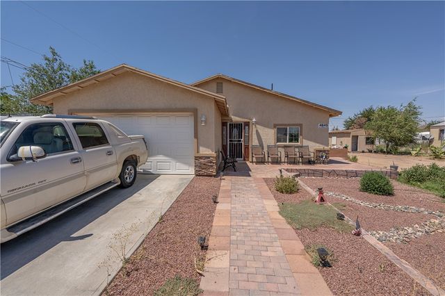 4645 N Powell Avenue, Kingman, AZ 86409