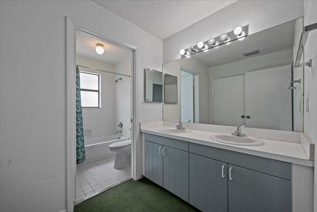 2537 Bedford Mews Drive, Wellington, FL 33414