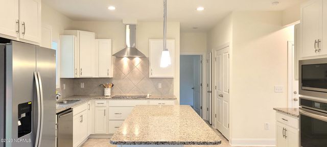 125 Mullingar Drive, Carthage, NC 28327