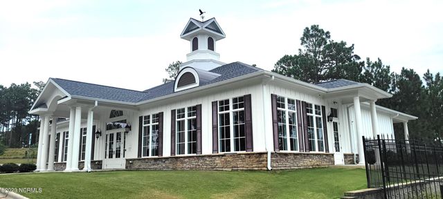 125 Mullingar Drive, Carthage, NC 28327