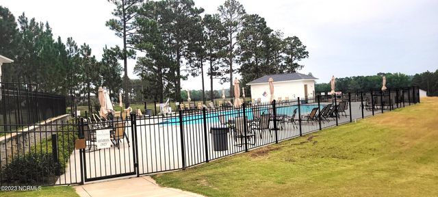 125 Mullingar Drive, Carthage, NC 28327