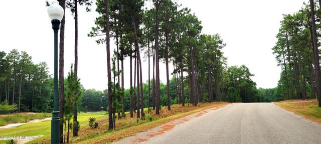 125 Mullingar Drive, Carthage, NC 28327