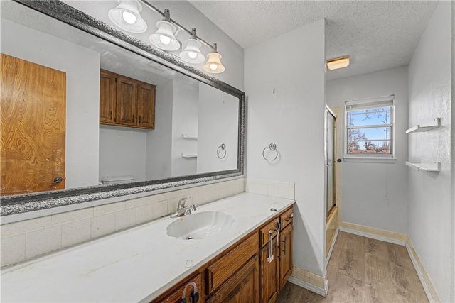 2605 White Oak Drive, Rogers, AR 72758