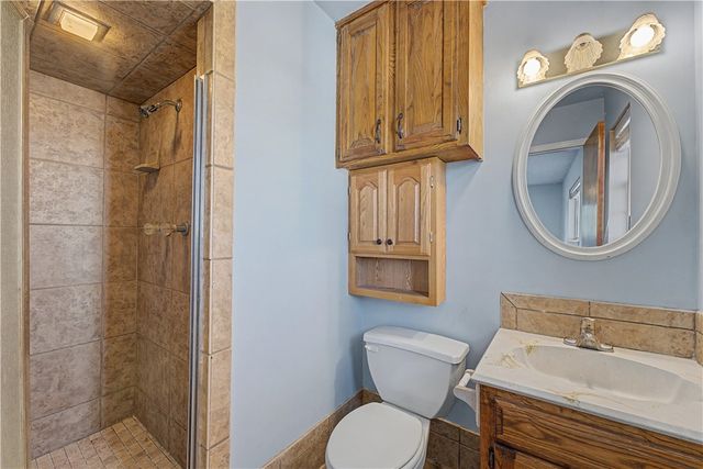 2605 White Oak Drive, Rogers, AR 72758