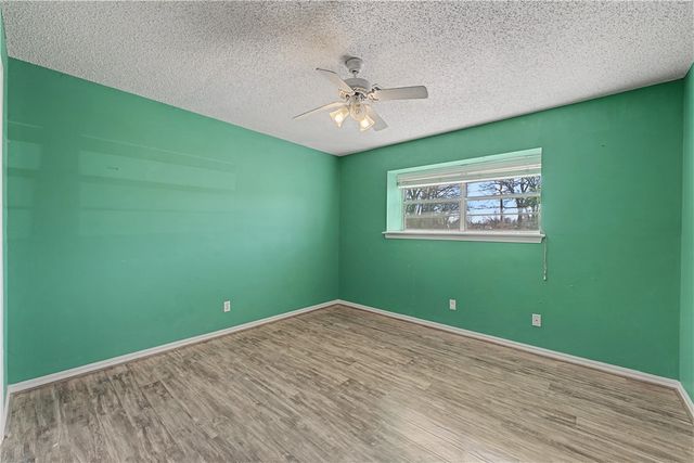 2605 White Oak Drive, Rogers, AR 72758