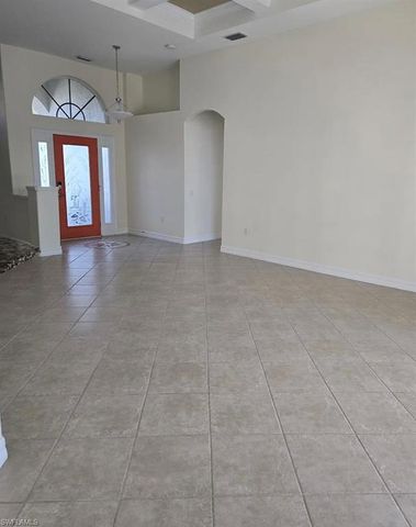 25080 Divot DR, Bonita Springs, FL 34135