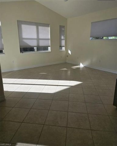 25080 Divot DR, Bonita Springs, FL 34135