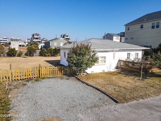 6910 12th Avenue, Sneads Ferry, NC 28460