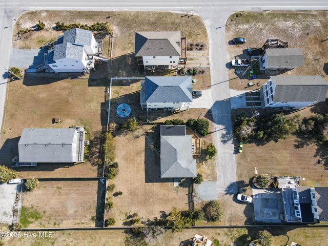 6910 12th Avenue, Sneads Ferry, NC 28460