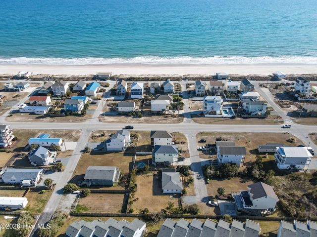 6910 12th Avenue, Sneads Ferry, NC 28460