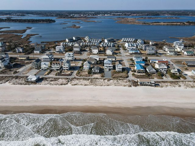 6910 12th Avenue, Sneads Ferry, NC 28460