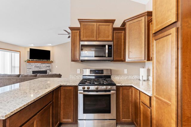 6441 Kingsview DRIVE, Mount Pleasant, WI 53406