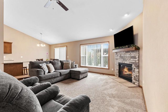 6441 Kingsview DRIVE, Mount Pleasant, WI 53406